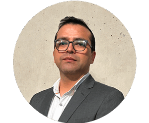 Foto pagina Carlos 300